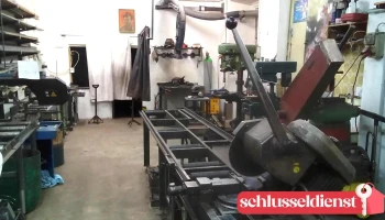 Drittwerk Werkstatt für Metallbearbeitung GmbH - 12043 Berlin