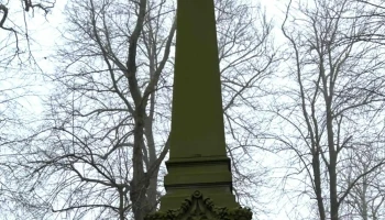 Friedrich Christoph Schlosser Denkmal - Jever