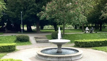 Schloßgarten - 61250 Usingen