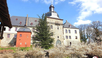 Schloss Liedberg - 41352 Korschenbroich