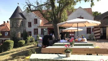 Schloss Westerhaus - Johannes Graf von Schönburg - Deutschland Schloss Westerhaus - Johannes Graf von Schönburg - Deutschland