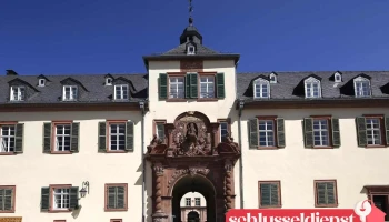 Staatliche Schlösser und Gärten Hessen - 61348 Bad Homburg Vor Der Höhe Staatliche Schlösser und Gärten Hessen - 61348 Bad Homburg Vor Der Höhe