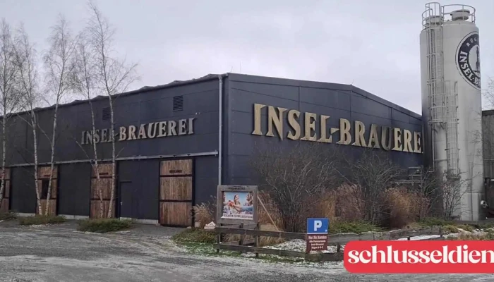 Alte Pommernkate -    Hof Cafe Videos - Rambin