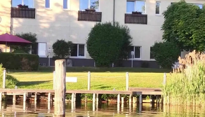 Alte Schlossbrauerei -    Restaurant U Hotel Am See Videos - Mirow