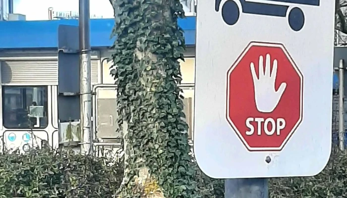 Avista Oil Deutschland Gmbh   Bereich Entsorgungsdienstleistungen Meinungen - Uetze