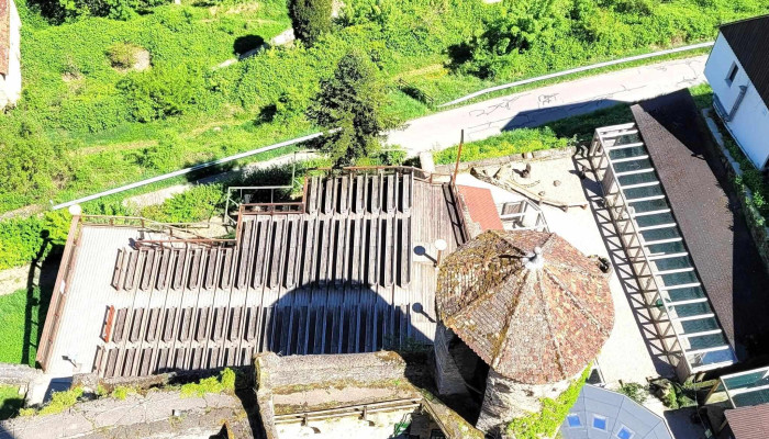 Burg Guttenberg -  Historische Sehenswurdigkeit - Haßmersheim