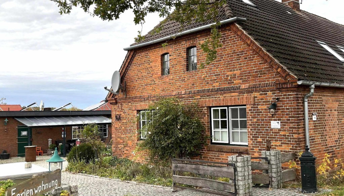 Ferienwohnung Alte Schmiede -    Brigitte Pfannschmidt Standort - Dassow