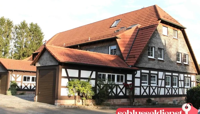 Gasthof Wascherschloss Aussenbereich - Wäschenbeuren