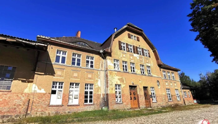 Historischer Bahnhof Crinitz - 03246 Crinitz