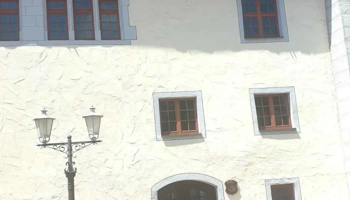 Ifflinger Schloss Fenster - Fridingen An Der Donau