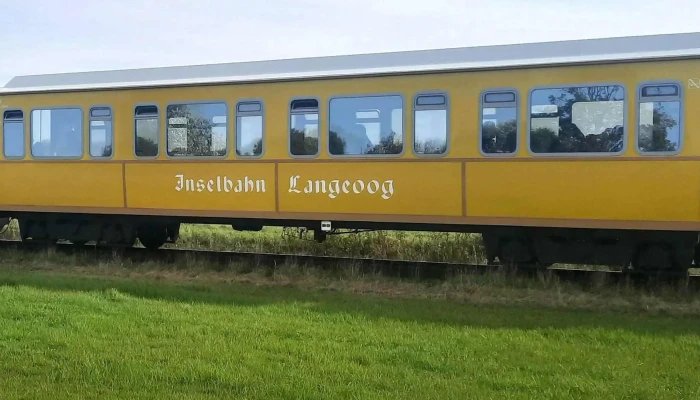 Inselbahn Langeoog -    Schiffahrt Langeoog Videos - Langeoog