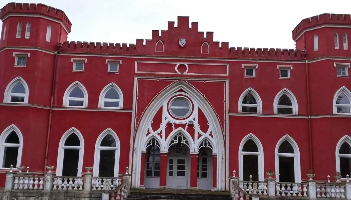 Jagdschloss Kniepow -  Instagram - Garz/rügen