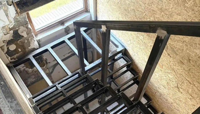 Kreativmetall Daniel Franz Can Emecan Gbr Metallbauunternehmen - Hüttlingen