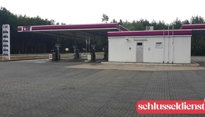 Nordoel Tankstelle -  Zapfsaule - Malliß