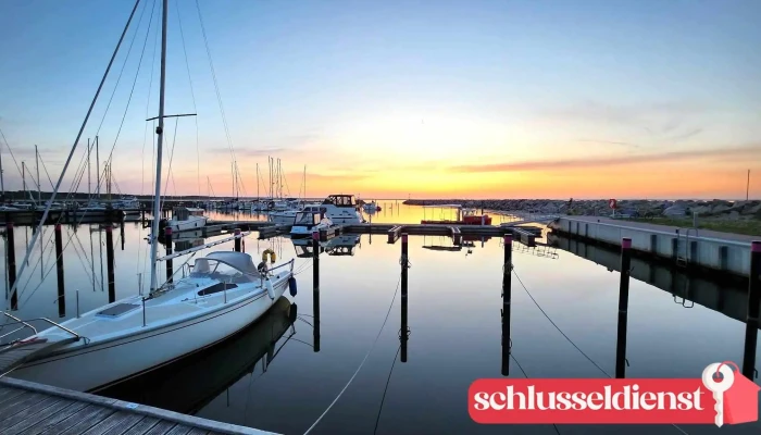 Parkplatz Am Hafen -  Alle - Glowe
