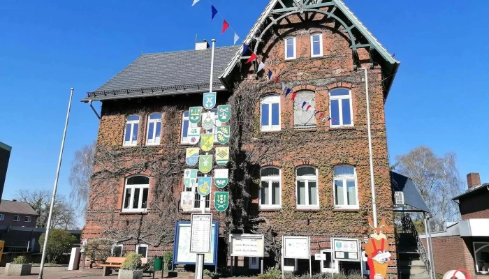 Rathaus Burg -  Alle - Burg (dithmarschen)