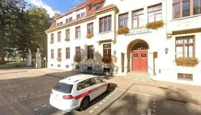 Rathaus Der Samtgemeinde Grafschaft Hoya -  Street View 360deg Fotos - Hoya