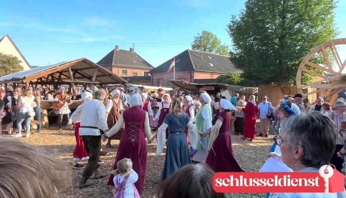 Schloss Burg Kulsheim Halbruine Videos - Külsheim