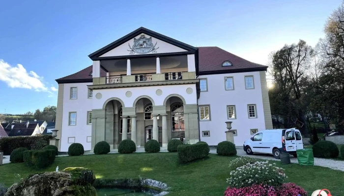 Schloss Datzingen Alle - Grafenau