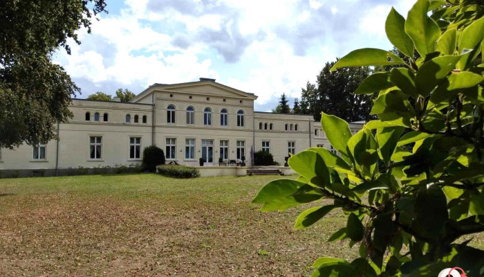 Schloss Kronnevitz Garten - Preetz