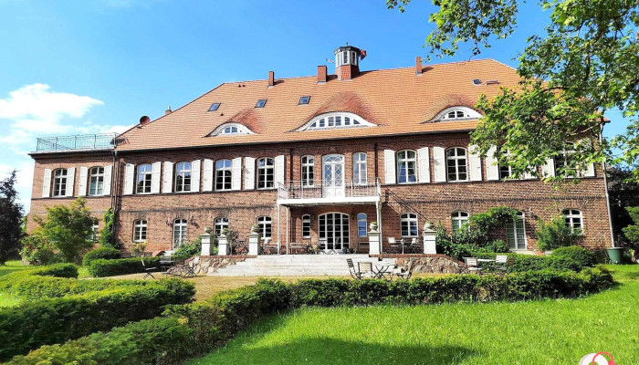 Schloss Putnitz Von Gasten - Ribnitz-damgarten