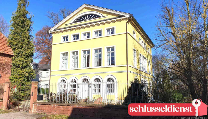Schloss Uettingen - 97292 Uettingen