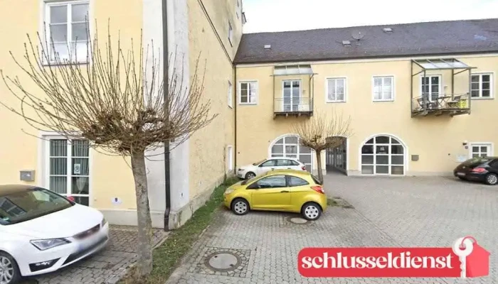 Schloss Wörth GmbH - 84109 Wörth An Der Isar