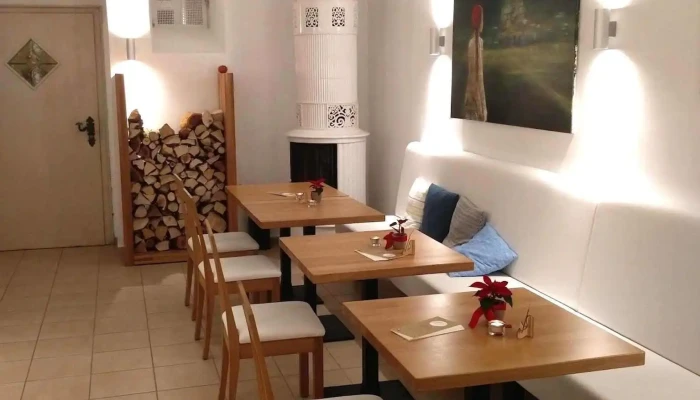 Schlosscafe Kirchberg Atmosphare - Kirchberg An Der Jagst