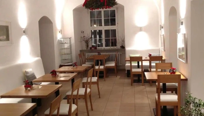 Schlosscafe Kirchberg Vom Inhaber - Kirchberg An Der Jagst