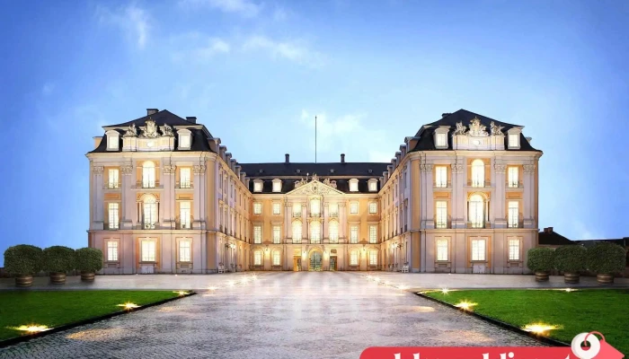 Schlösser Brühl - UNESCO-Welterbe - Max-Ernst-Allee