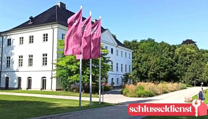 Schlossgut Gross Schwansee -  Aussenbereich - Kalkhorst