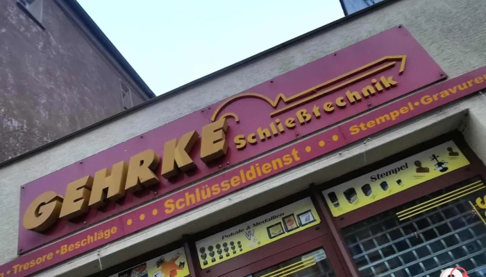 Schlusseldienst Hausmeisterservice Olaf Brandenburg Sohn Gmbh Aussenbereich - Barth