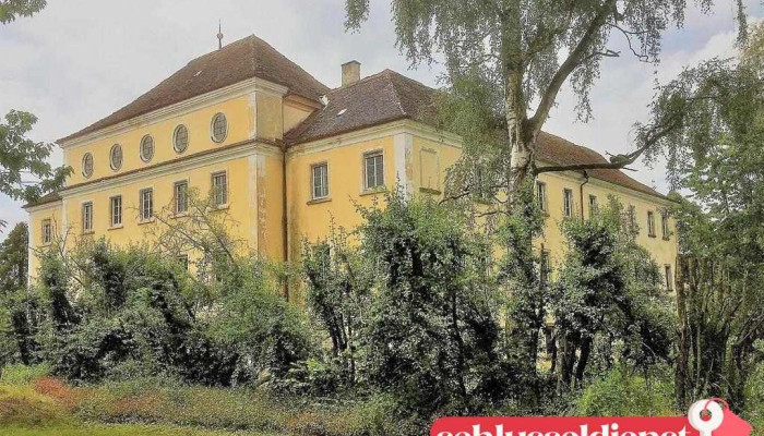 Staudenschloss - 86866 Mickhausen