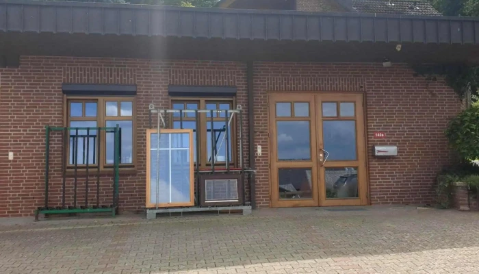 Tischler Matthias Schweiss Vom Inhaber - Neu Darchau